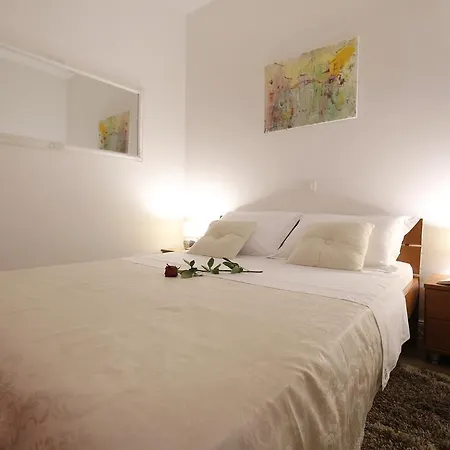 Bay View Апартаменты